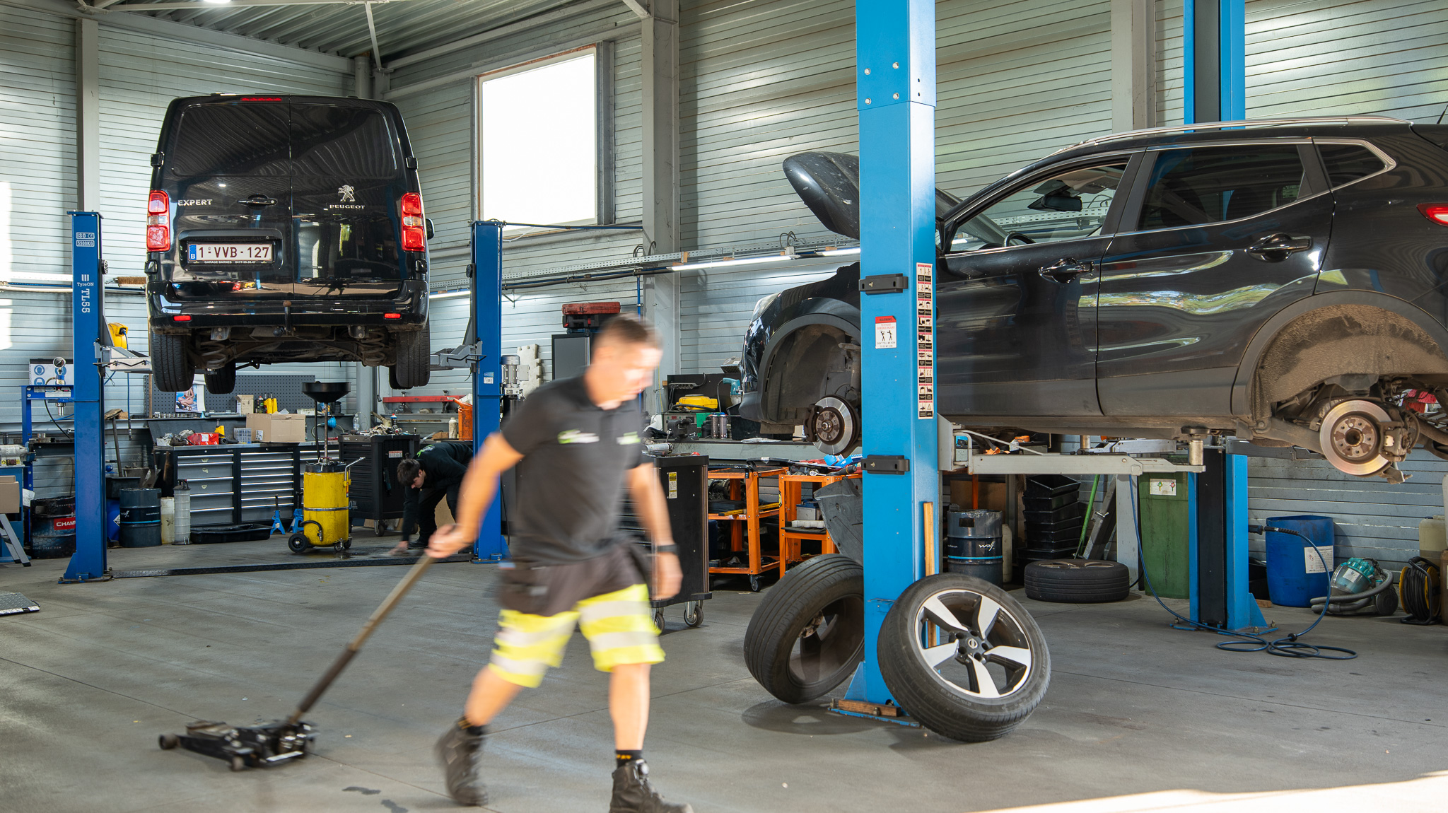 Garage Barnes werkplaats in Hamme